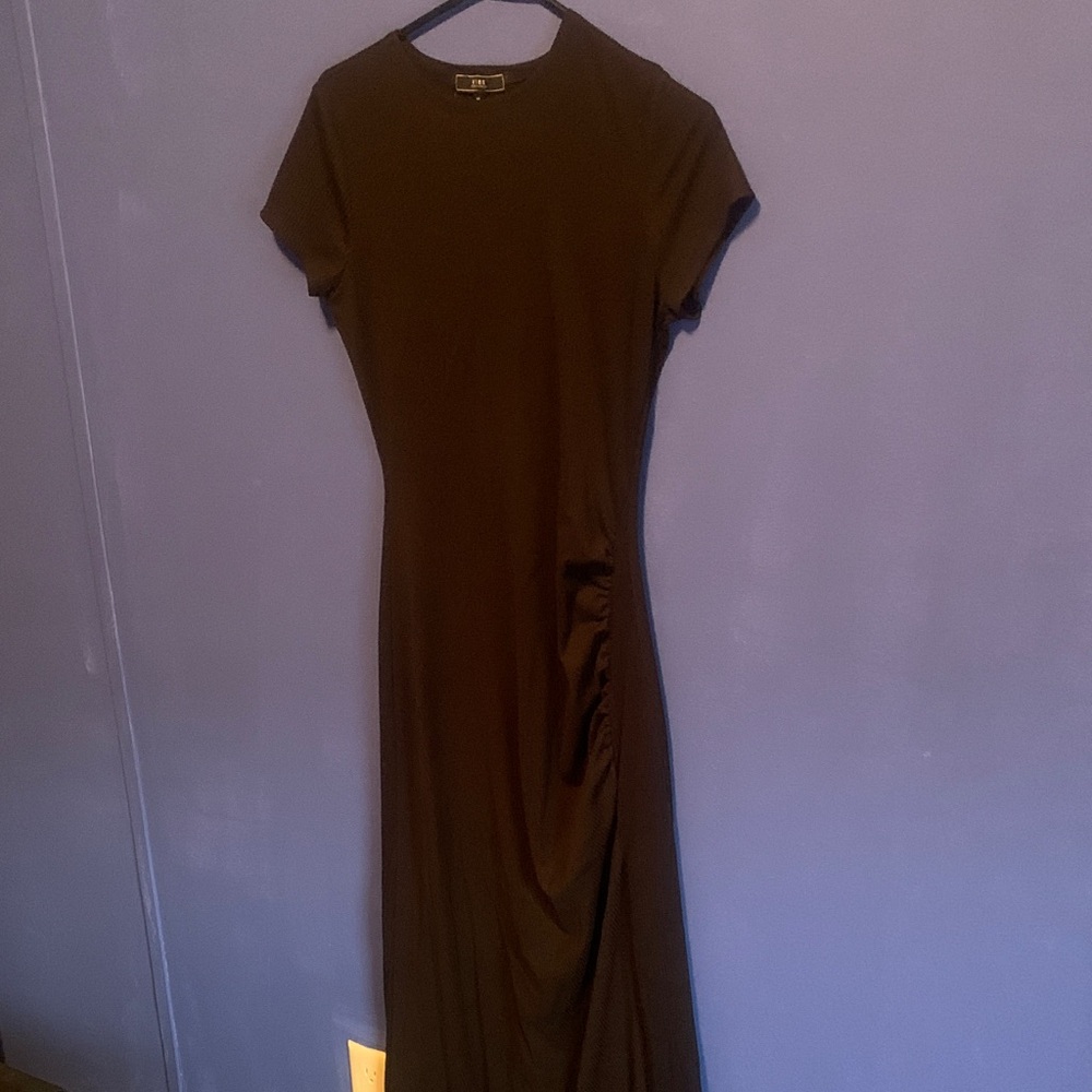 Vibe Black Short-Sleeve Maxi Dress